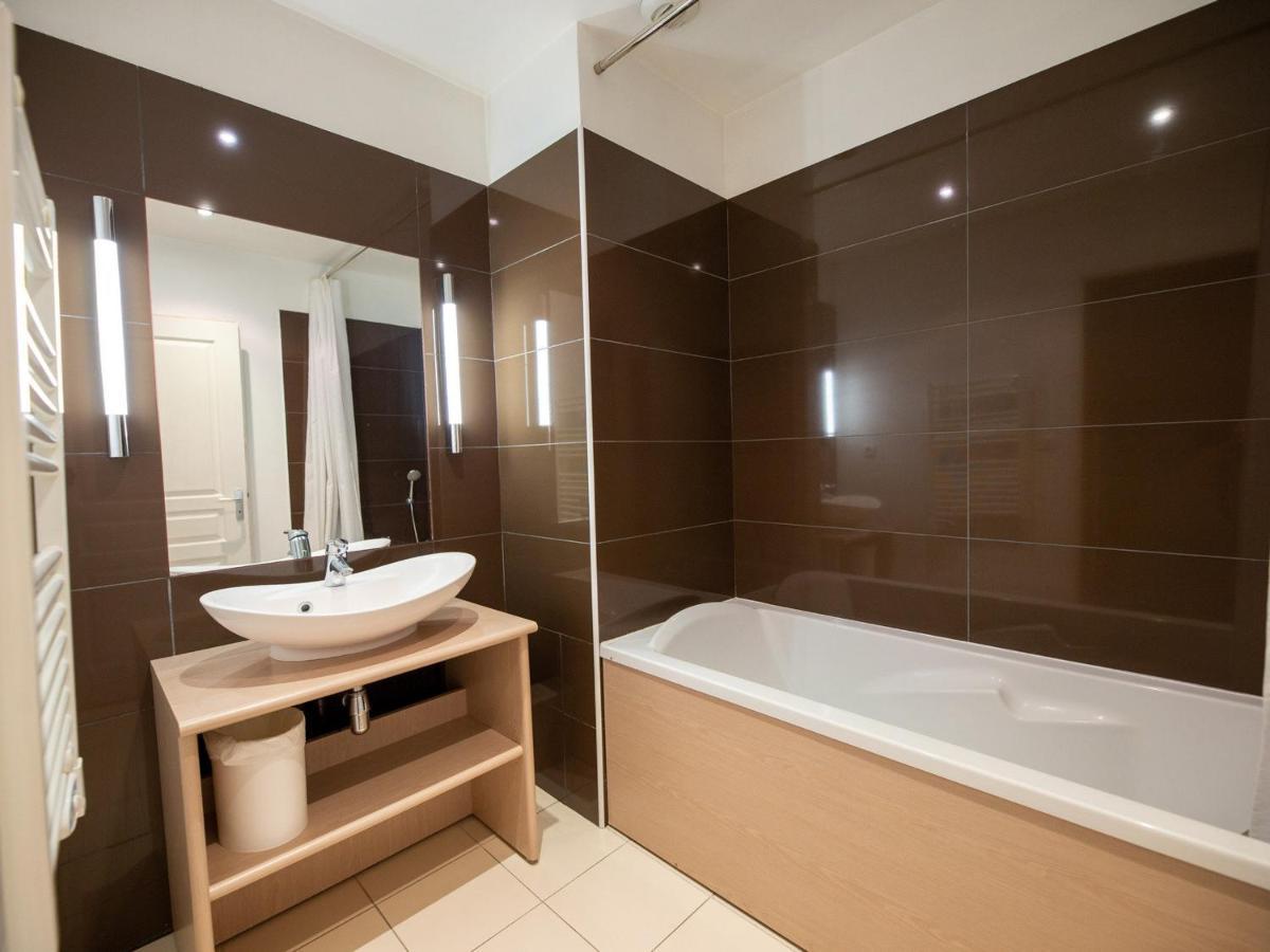 Studio 4 Personnes Avec Piscine Et Sauna - Residence Chateau Des Magnans - Jausiers - Fr-1-165B-45 Екстериор снимка